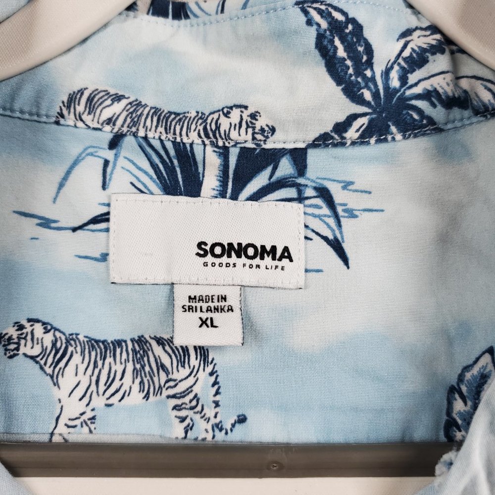 Sonoma Short Sleeve Button Up Shirt Blue w Tiger and Tropical Trees Men Sz XL - Picture 4 of 4